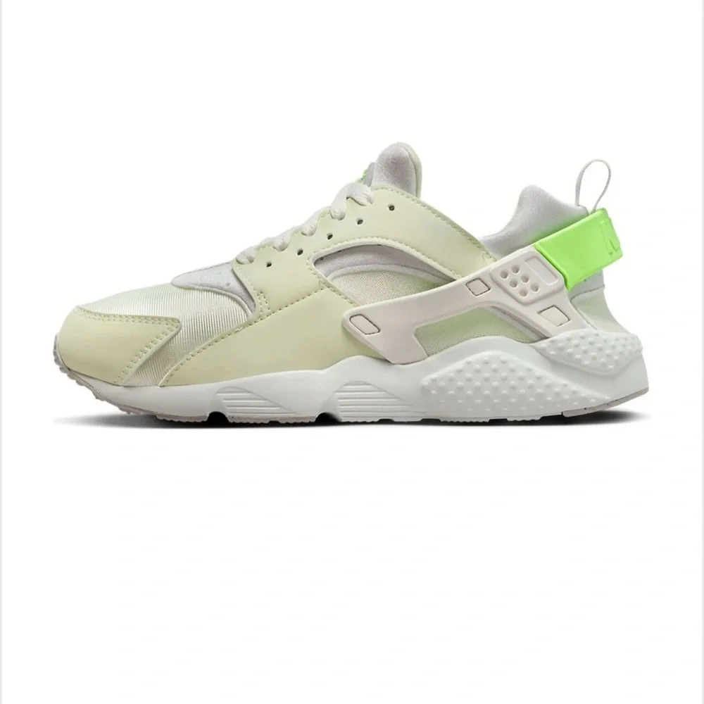 Nike Youth Hurache Run 2.0 GS Sea Glass Lime Blast 6.5Y caged heel Sneakers